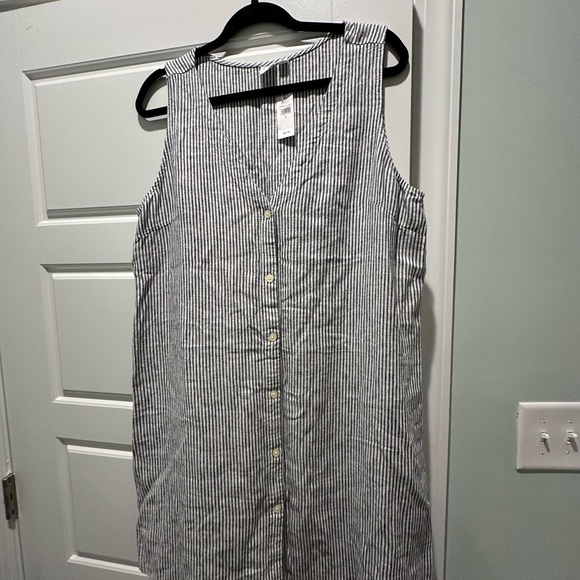 GAP Dresses & Skirts - GAP Navy and White Striped Dress Linen-large perfect condition
